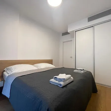 Sag Sky Park Free Parking And Wi-fi Appartement *