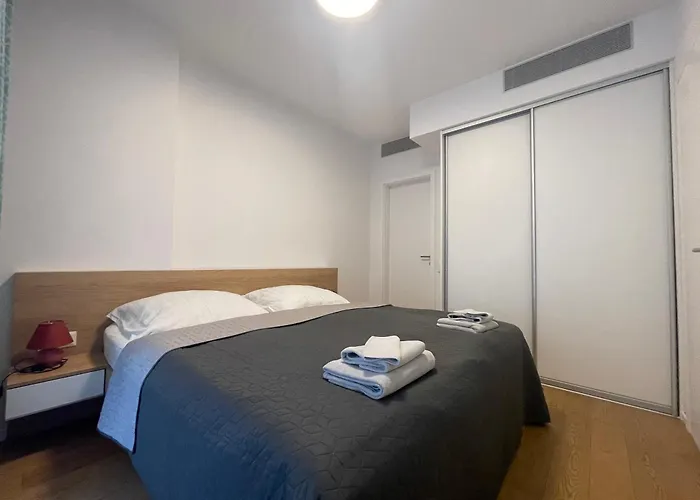 Sag Sky Park Free Parking And Wi-fi Appartement *