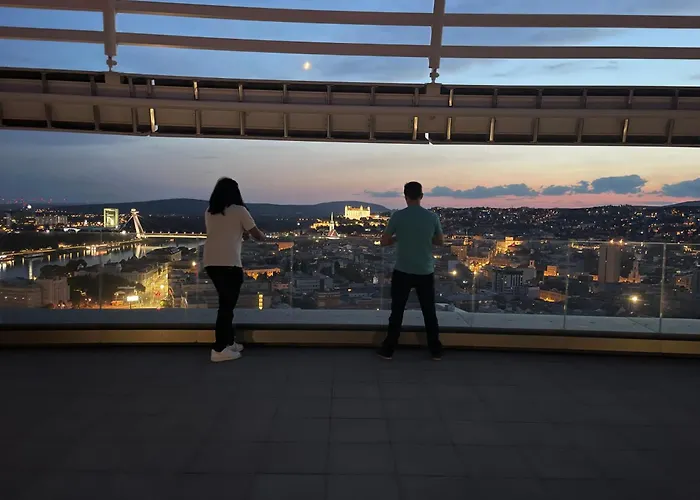 Sag Sky Park Free Parking And Wi-fi *